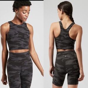 Athleta Conscious Crop sports bra